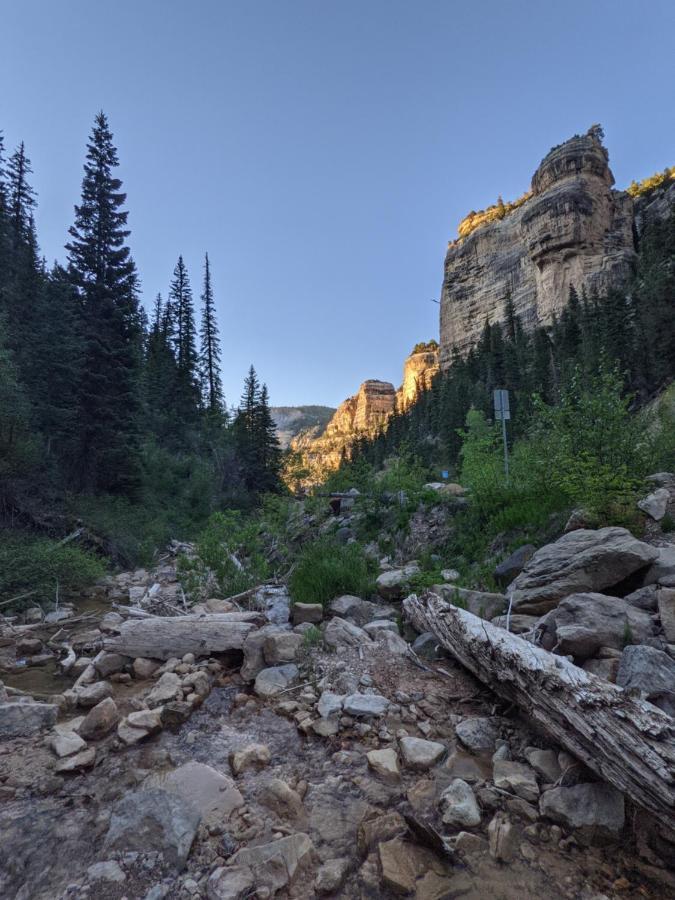 Pinewoods Resort And Rv Park Duck Creek Village المظهر الخارجي الصورة